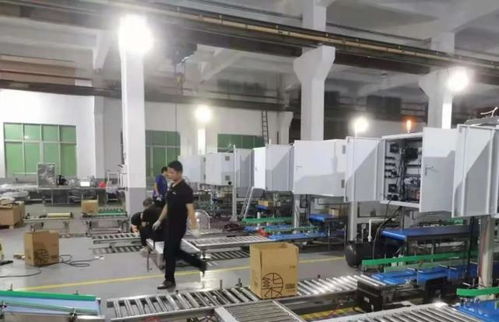 為螺螄粉廠自動(dòng)化生產(chǎn)護(hù)航 燊輝智能創(chuàng)新機(jī)器人技術(shù)守護(hù)食品安全